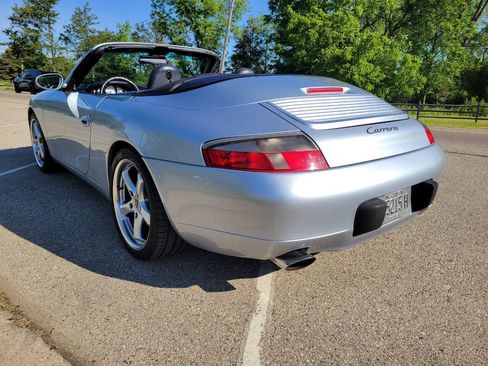Used 2000 Porsche 911 Cabriolet image 23