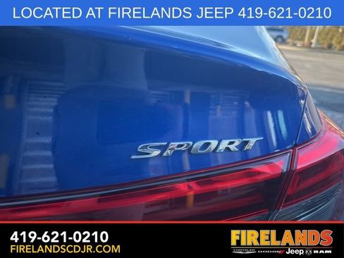 Used 2024 Honda Civic Sport image 11