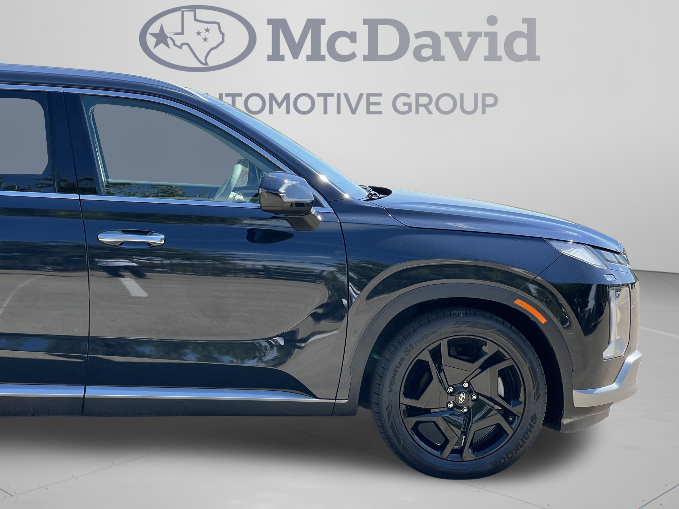 Used 2023 Hyundai Palisade Limited FWD image 33