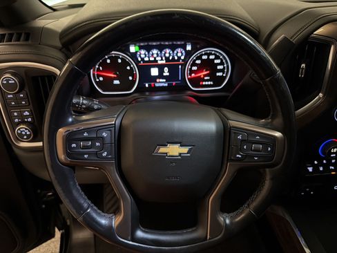 Used 2020 Chevrolet Silverado 3500 High Country w/ Technology Package AWD/4WD image 11