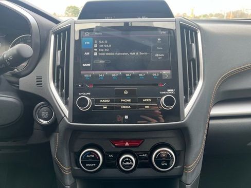 Used 2021 Subaru Crosstrek 2.5i Limited image 12