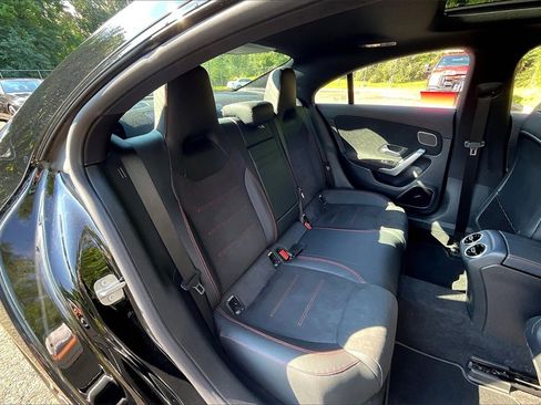 Certified 2024 Mercedes-Benz CLA 250 4MATIC image 28