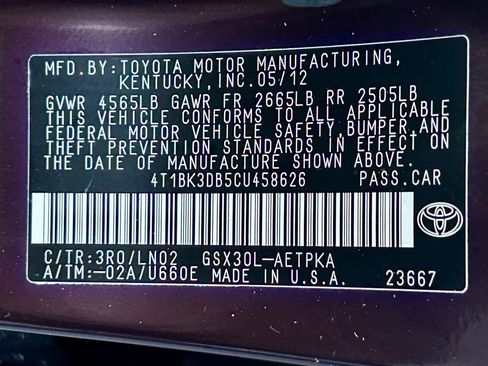 Used 2012 Toyota Avalon Limited image 29