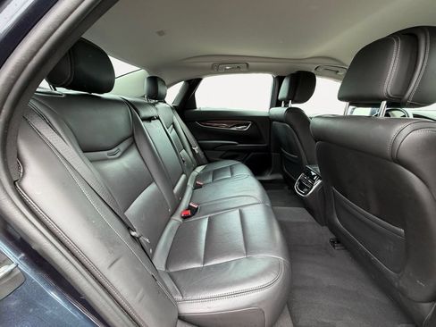 Used 2013 Cadillac XTS Luxury AWD/4WD image 15