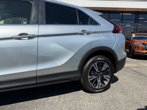 Used 2024 Mitsubishi Eclipse Cross SE AWD/4WD image 6