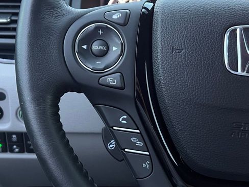 Used 2019 Honda Ridgeline RTL-E image 38