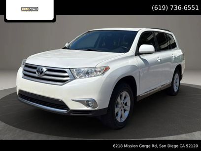 Used 2012 Toyota Highlander SE