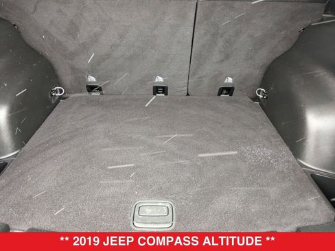 Used 2019 Jeep Compass Altitude image 33