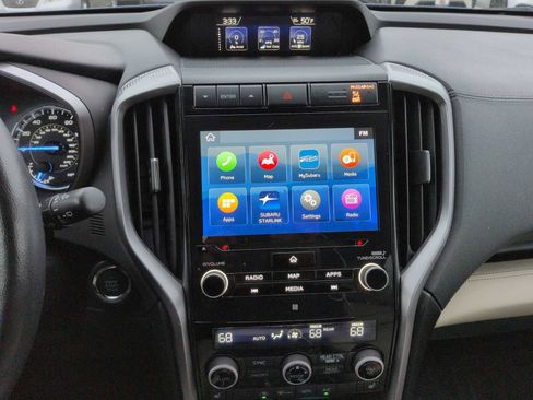 Used 2022 Subaru Ascent Limited w/ Technology Package image 29