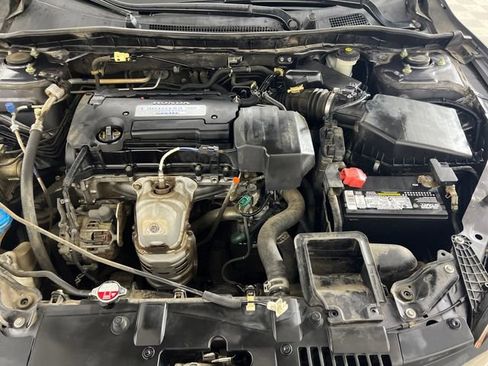 Used 2013 Honda Accord LX image 22