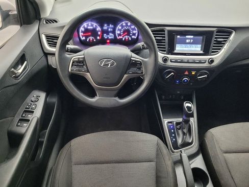 Used 2019 Hyundai Accent SE FWD image 22