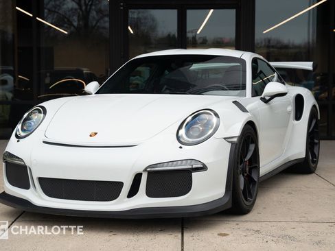 Used 2016 Porsche 911 GT3 RS image 7