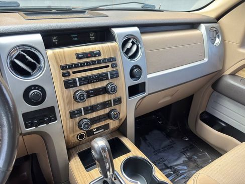Used 2011 Ford F150 Lariat w/ Lariat Plus Pkg AWD/4WD image 22