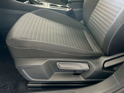 Certified 2024 Volkswagen Jetta S image 13