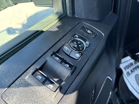 Used 2017 Ford F350 Lariat w/ Snow Plow Prep Package image 17