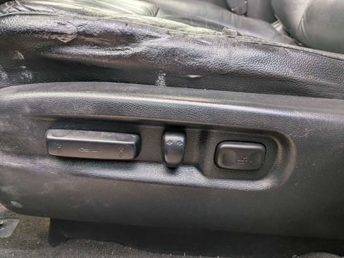 Used 2014 Honda Pilot Touring image 16