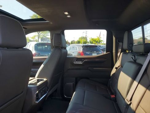 Certified 2025 GMC Sierra 1500 Denali w/ Denali Reserve Package AWD/4WD image 8