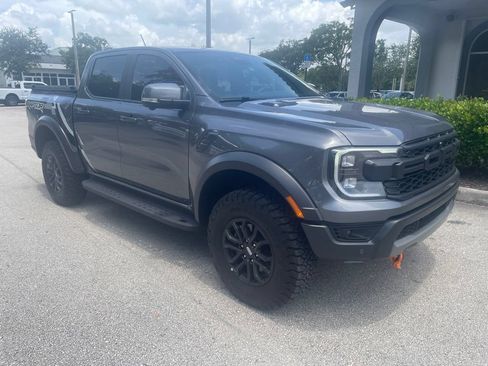 Used 2025 Ford Ranger Raptor AWD/4WD image 2