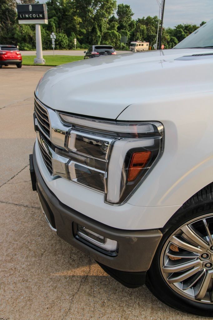 Used 2025 Ford F150 King Ranch AWD/4WD image 7