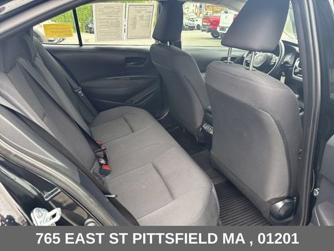 Used 2025 Toyota Corolla LE FWD image 16