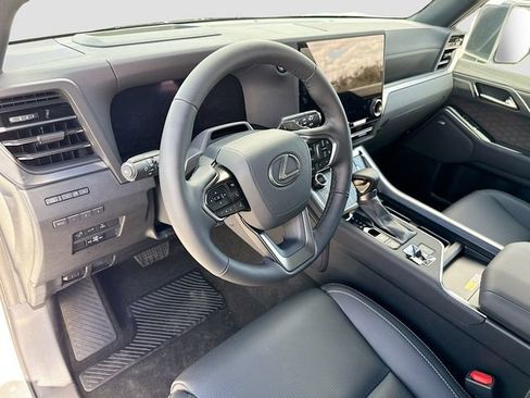 New 2026 Lexus GX 550 image 28