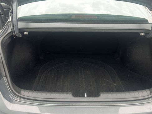 Used 2024 Hyundai Elantra SEL FWD image 13