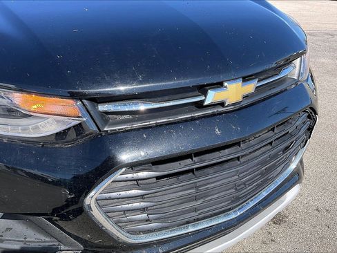 Used 2018 Chevrolet Trax Premier image 12