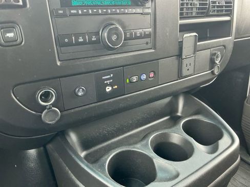 Used 2023 GMC Savana 3500 Extended w/ Driver Convenience Package image 24