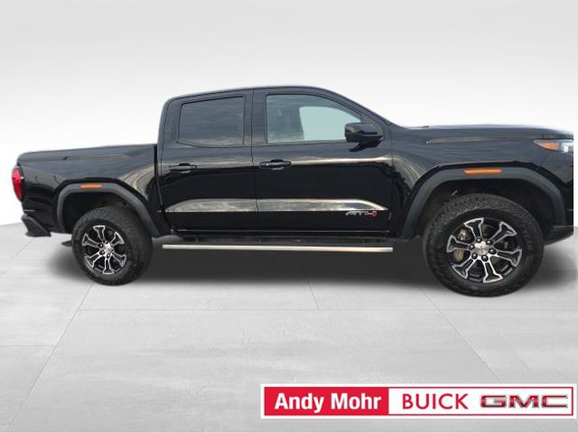 Used 2025 GMC Canyon AT4 AWD/4WD image 30