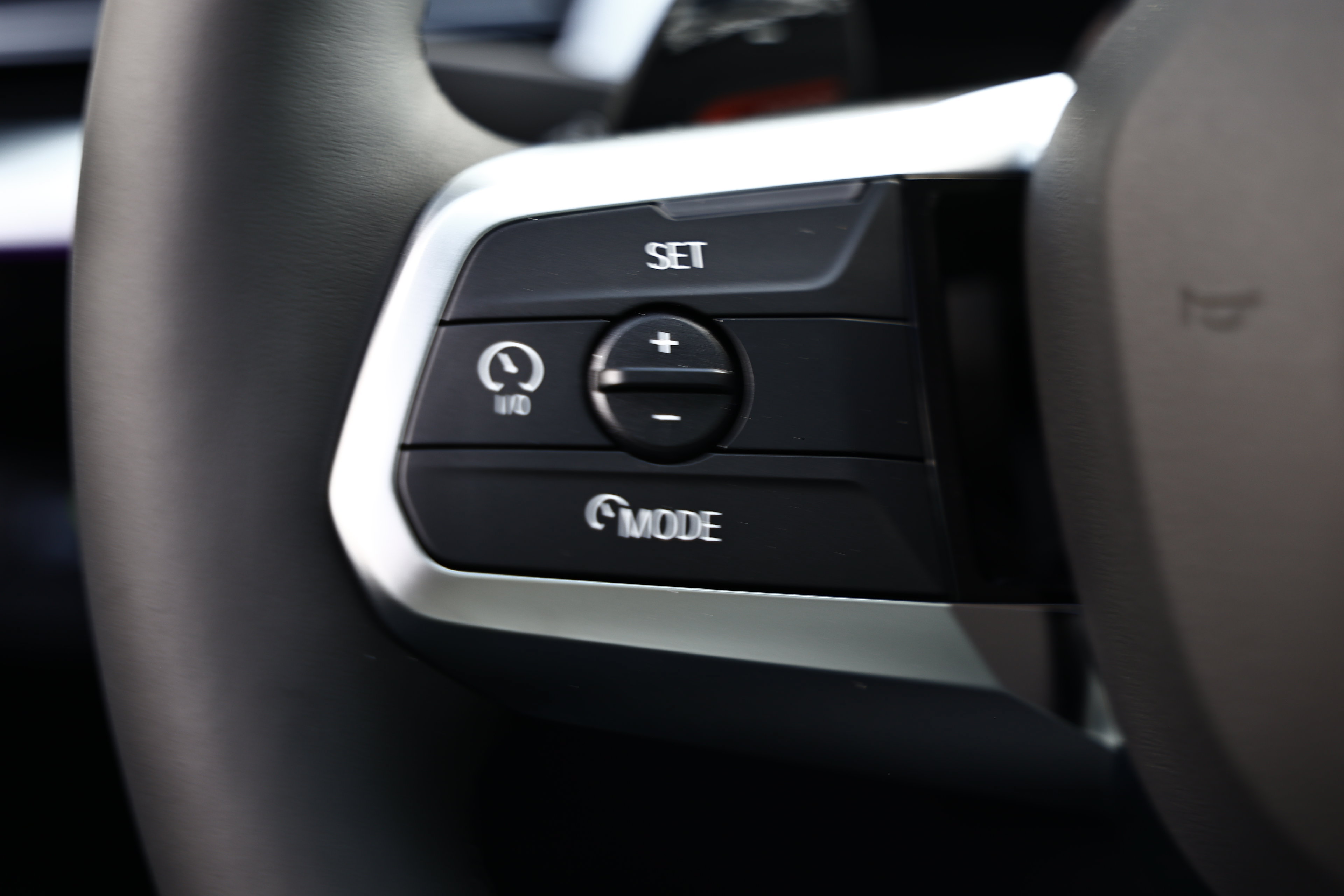 New 2027 BMW X2 xDrive28i AWD/4WD image 27