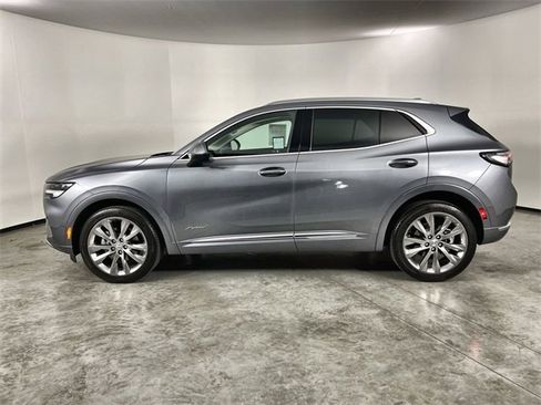 Certified 2022 Buick Envision Avenir w/ Technology Package II image 5