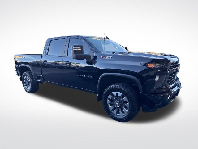 Used 2024 Chevrolet Silverado 2500 Custom w/ Custom Value Package AWD/4WD image 7