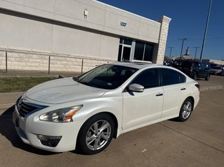Used 2015 Nissan Altima 2.5 SV w/ Convenience Package video 1