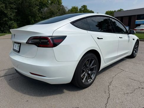 Used 2023 Tesla Model 3 Standard Range RWD image 6