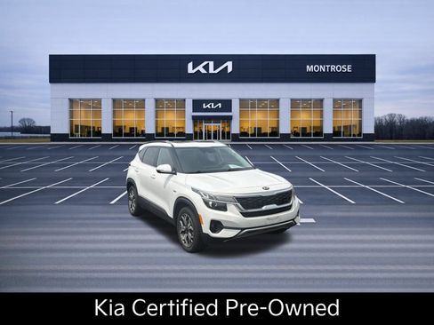 Certified 2021 Kia Seltos EX AWD/4WD image 3