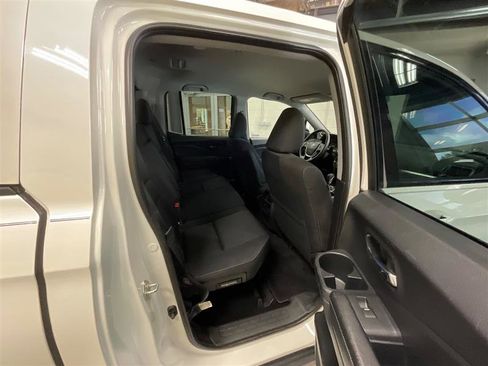Used 2019 Honda Ridgeline Sport image 23