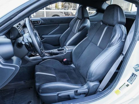 Used 2023 Toyota GR86 Premium RWD image 26
