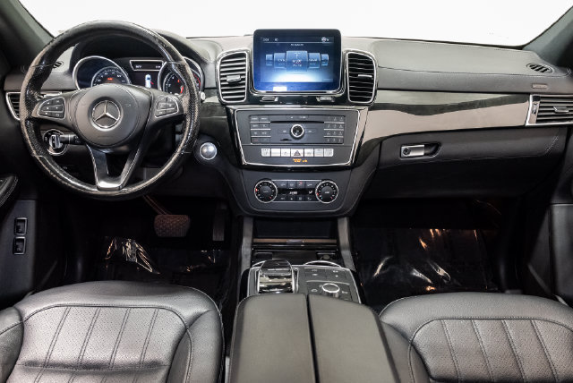 Used 2017 Mercedes-Benz GLS 450 4MATIC image 13