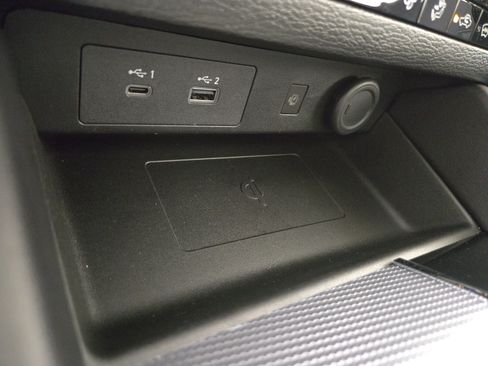 Used 2024 Mitsubishi Outlander SEL AWD/4WD image 29