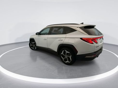Used 2022 Hyundai Tucson SEL w/ Convenience Package FWD image 2