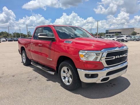 Used 2019 RAM 1500 Big Horn AWD/4WD image 2