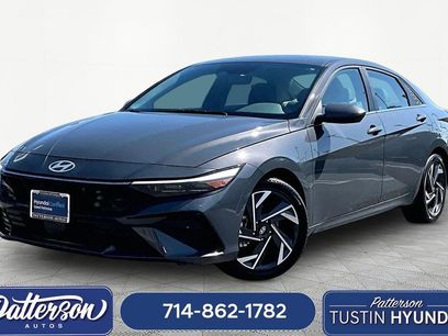 Certified 2025 Hyundai Elantra SEL