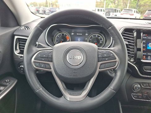 Certified 2020 Jeep Cherokee Limited AWD/4WD image 16