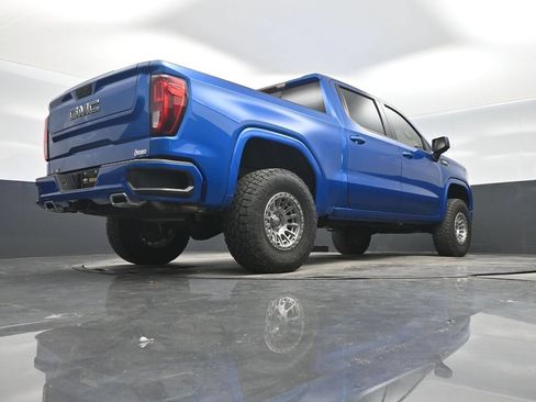 Used 2022 GMC Sierra 1500 Elevation w/ Elevation Premium Package AWD/4WD image 30