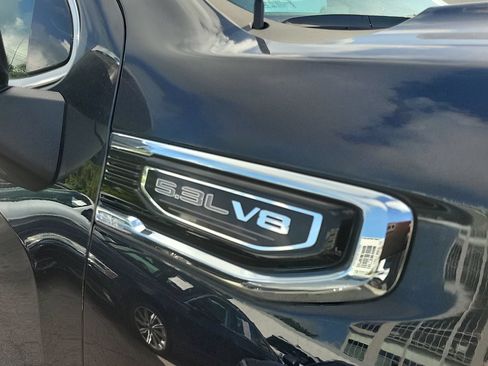 Used 2025 GMC Sierra 1500 SLT RWD image 14