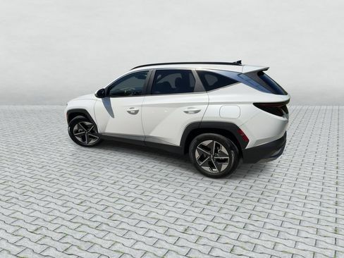 Used 2025 Hyundai Tucson SEL FWD image 6