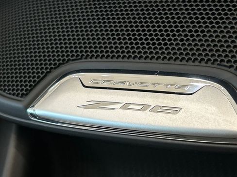 Used 2025 Chevrolet Corvette Z06 RWD image 27
