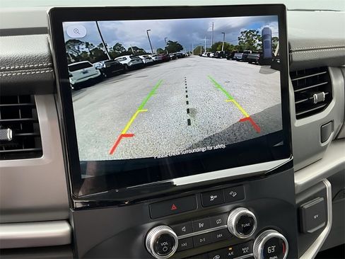 Certified 2023 Ford Expedition Max XLT image 30