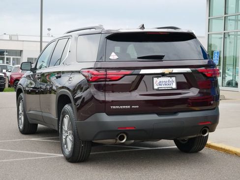 Used 2023 Chevrolet Traverse LT AWD/4WD image 6