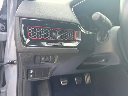 Used 2024 Honda Civic Si image 11
